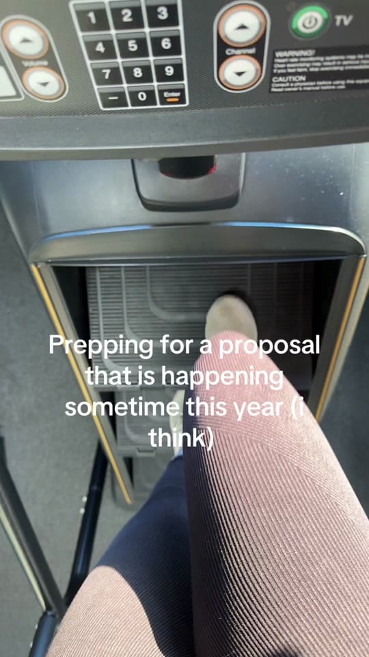 Post 9 by uzimeg on TikTok (video)