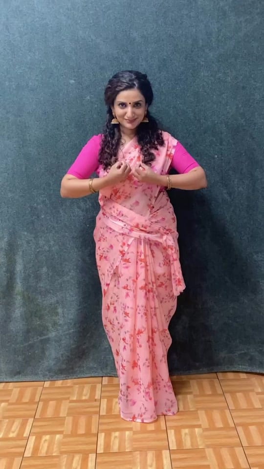 Post 5 by Leeza Mathew on TikTok (video)