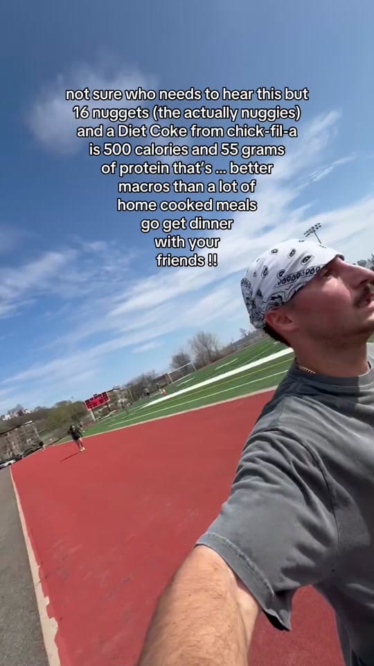 Post 2 by Robbie Runna on TikTok (video)