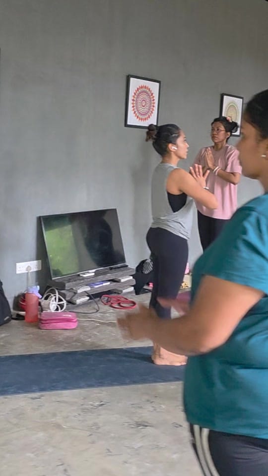 Post 10 by Miuru Jayaweera on TikTok (video)