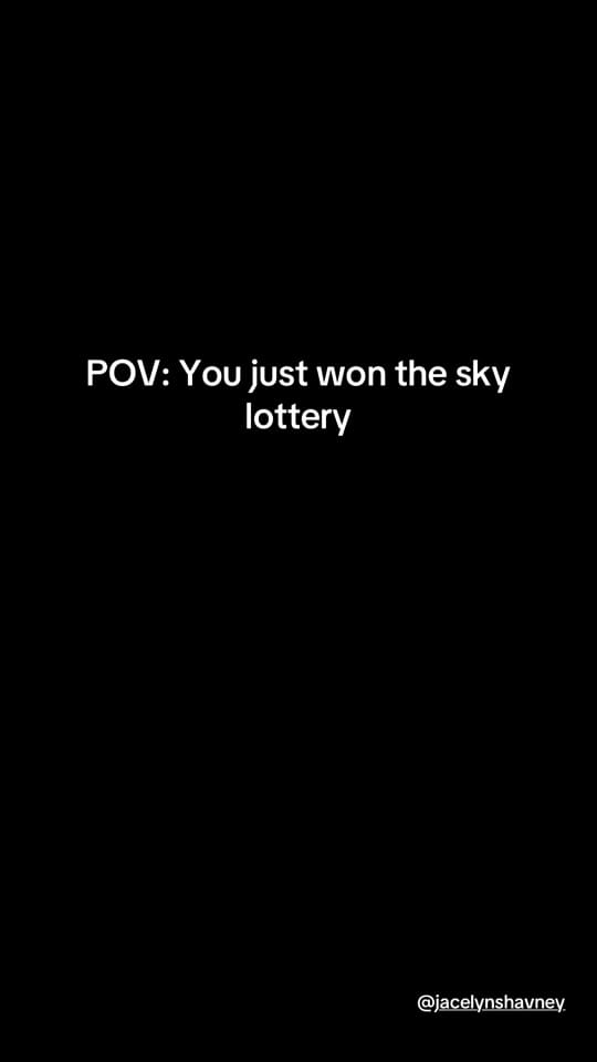 Post 5 by Amanda Villucci on TikTok (video)