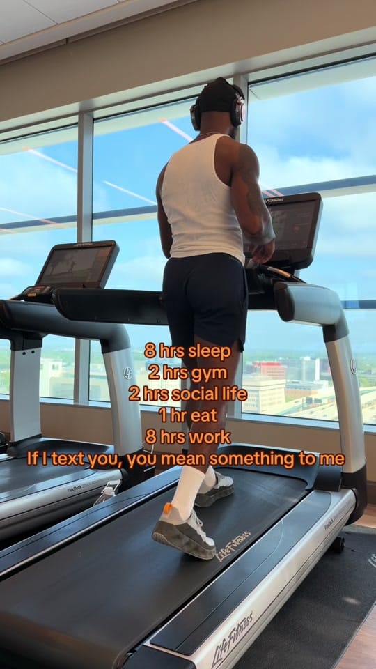 Post 2 by Darryl on TikTok (video)