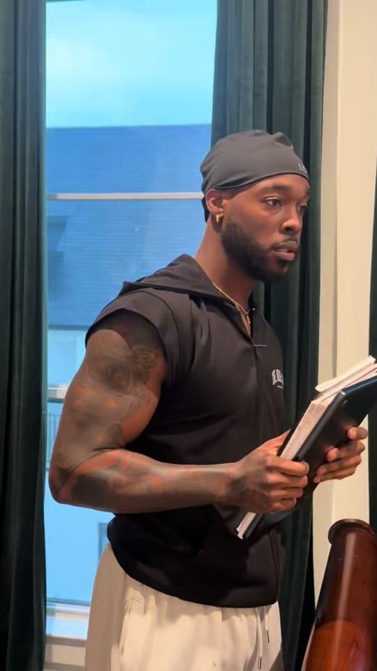 Post 10 by Darryl on TikTok (video)
