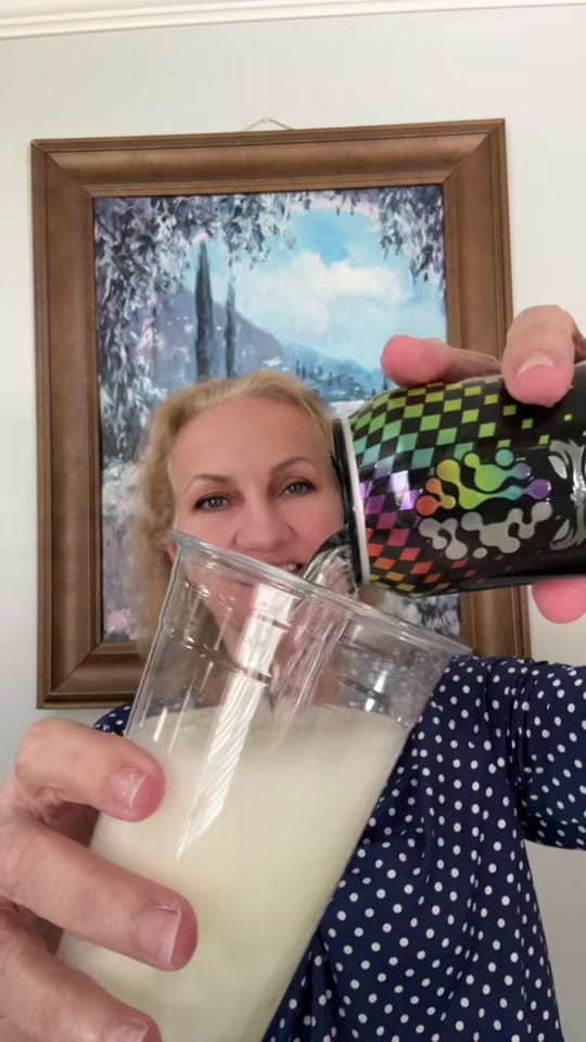 Post 7 by Adina on TikTok (video)