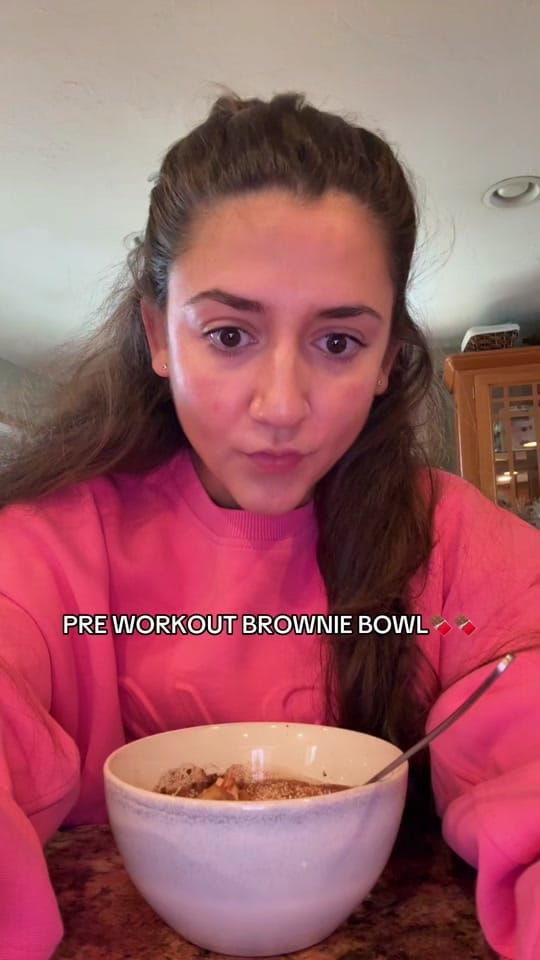 Post 1 by KAT POULOPOULOS on TikTok (video)