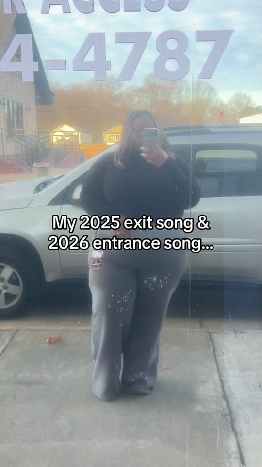 Post 7 by Ashley Kiera on TikTok (video)