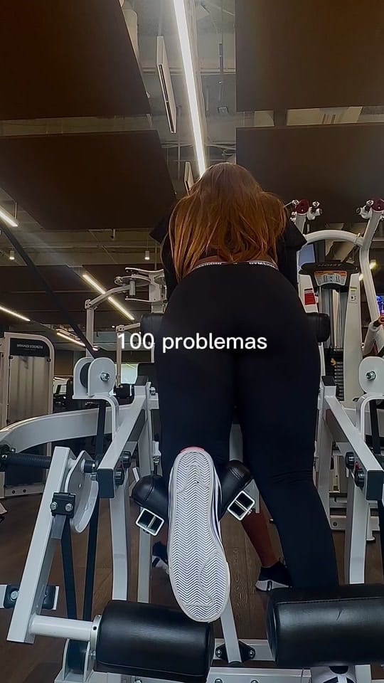 Post 7 by 𝐼𝑜𝓃 🛩️ on TikTok (video)