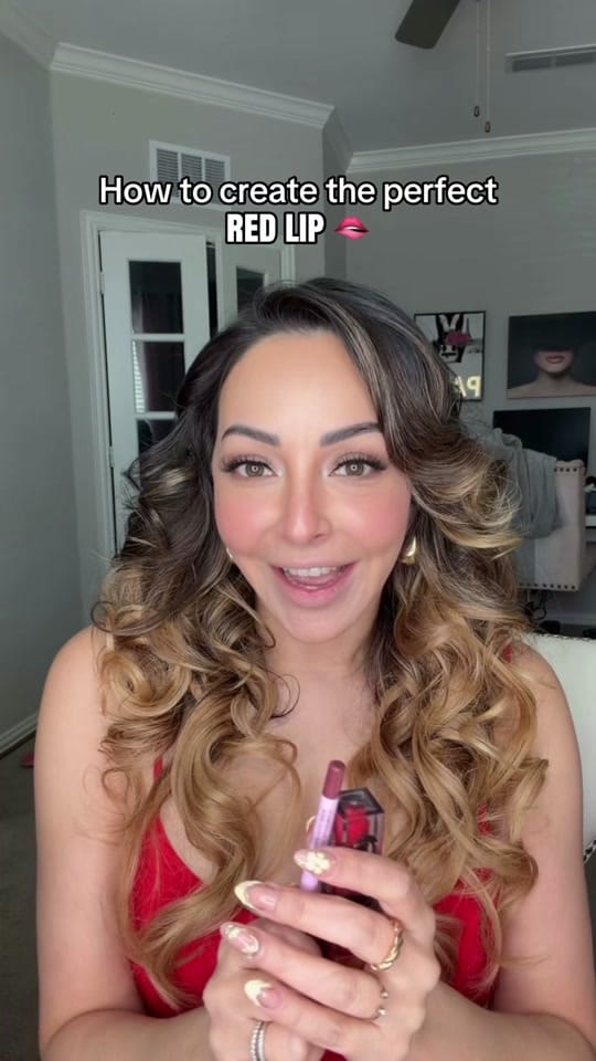 Post 6 by Maria | Fashion & Lifestyle on TikTok (video)