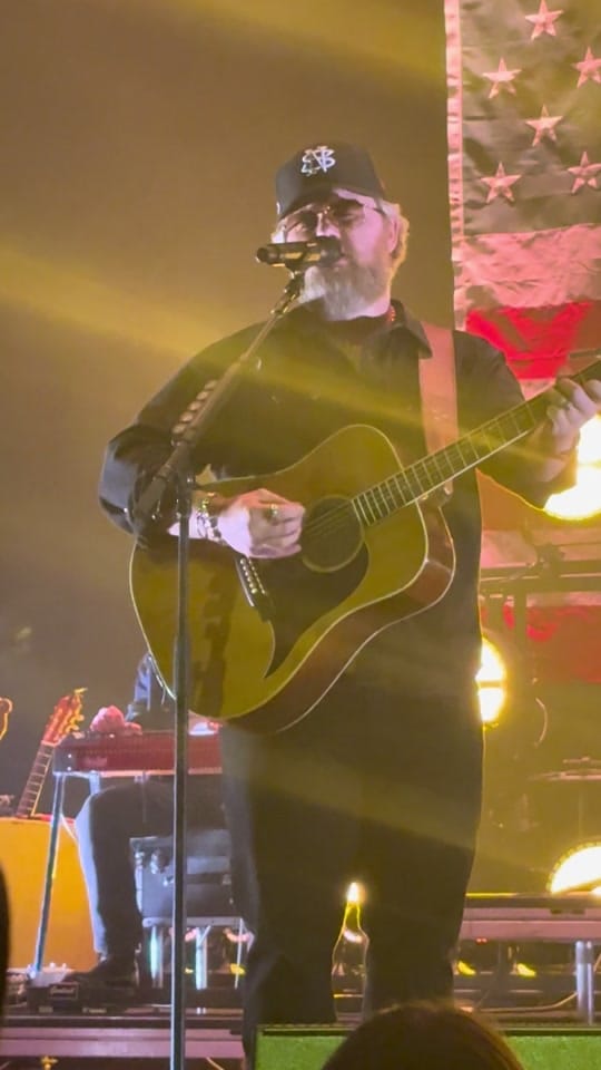 Post 1 by Erin on TikTok (video)