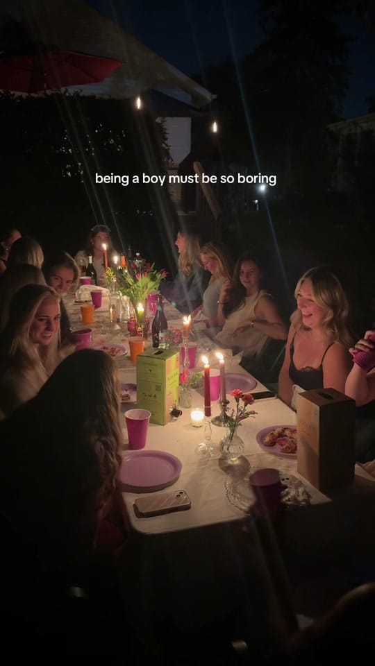 Post 10 by julesvitale on TikTok (video)