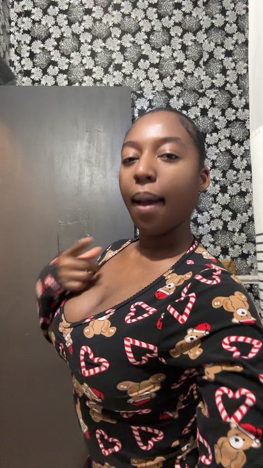 Post 6 by Sabekca D on TikTok (video)