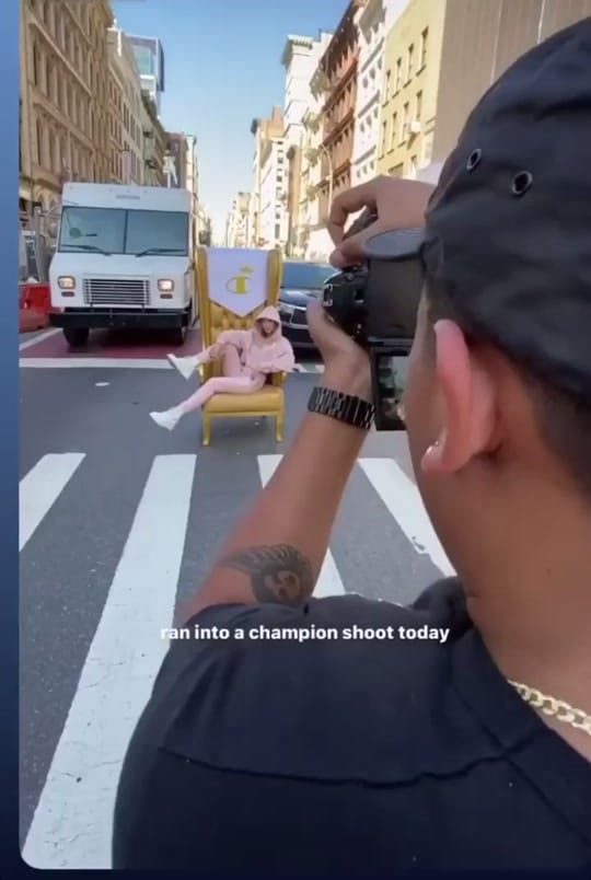 Post 10 by Alex Best on TikTok (video)