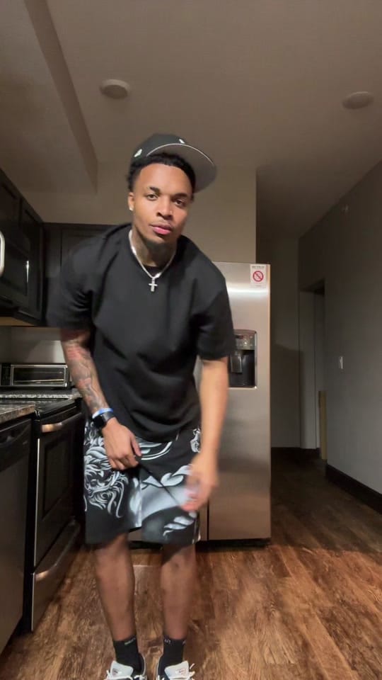 Post 7 by Datboyvon🦈 on TikTok (video)