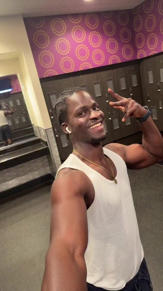 Post 4 by Banga-acro on TikTok (video)