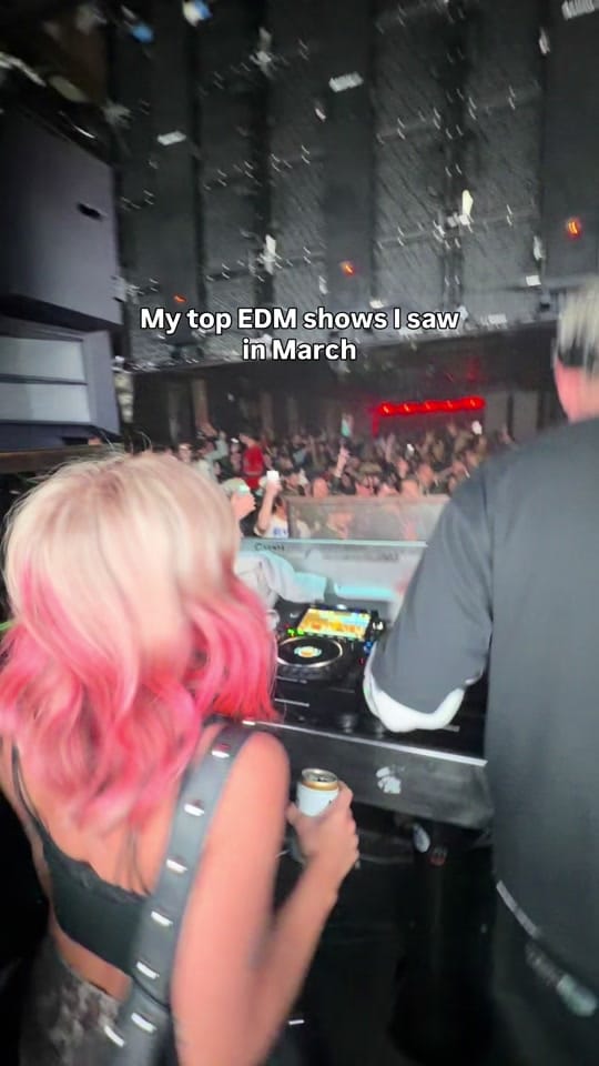 Post 2 by Ana West 🐥 on TikTok (video)