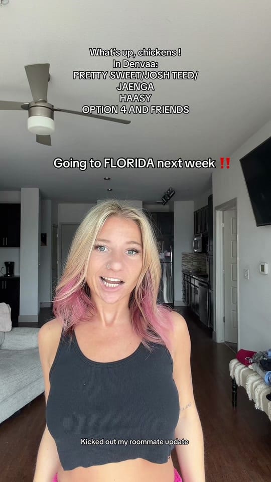 Post 5 by Ana West 🐥 on TikTok (video)