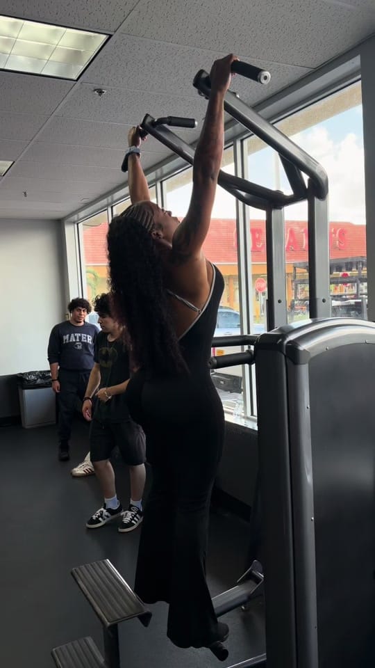 Post 5 by Rojayna 💕 on TikTok (video)