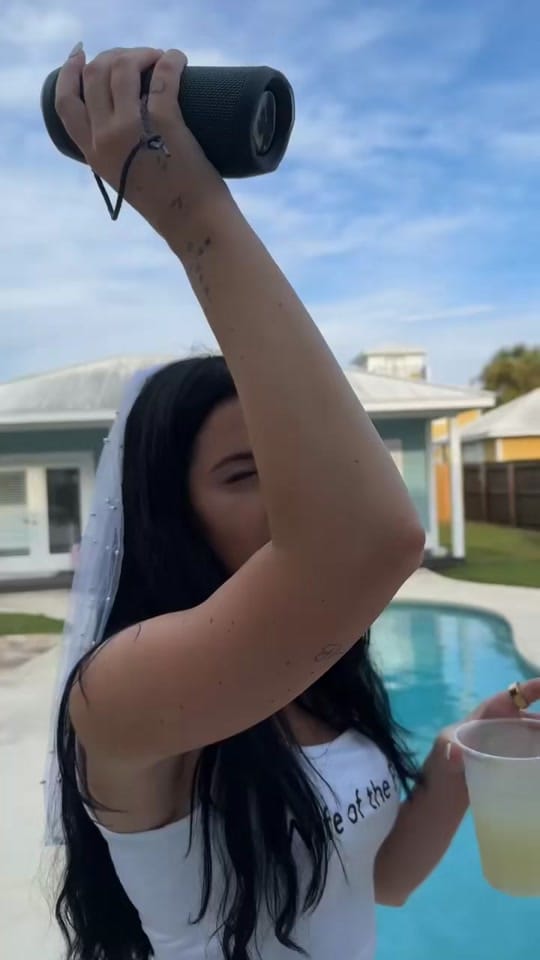 Post 2 by B R I A N N A 🦋 on TikTok (video)