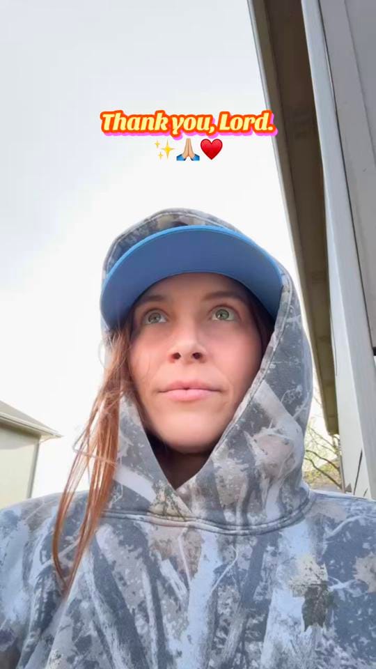 Post 7 by CAROLINE MEANS on TikTok (video)