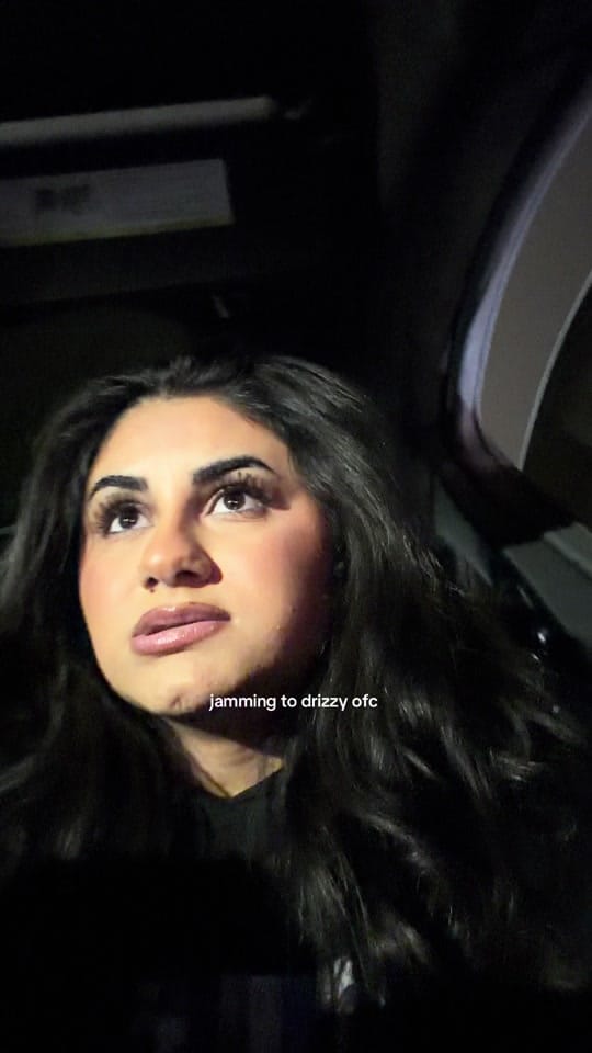 Post 6 by sh on TikTok (video)