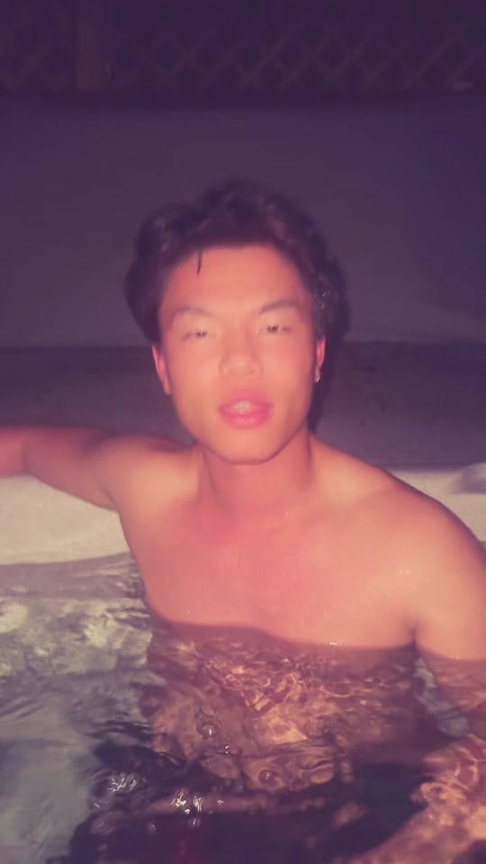 Post 3 by Chloe on TikTok (video)