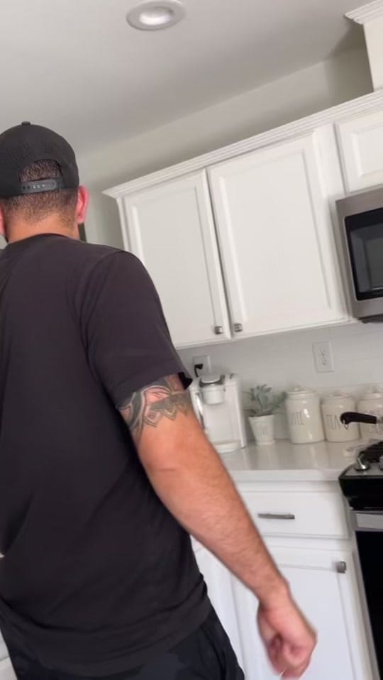Post 8 by Mike|Your Favorite Leo ♌️ on TikTok (video)