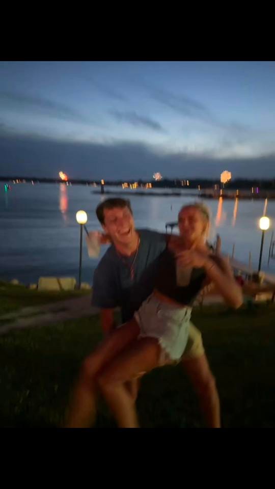 Post 5 by sophiajungling on TikTok (video)