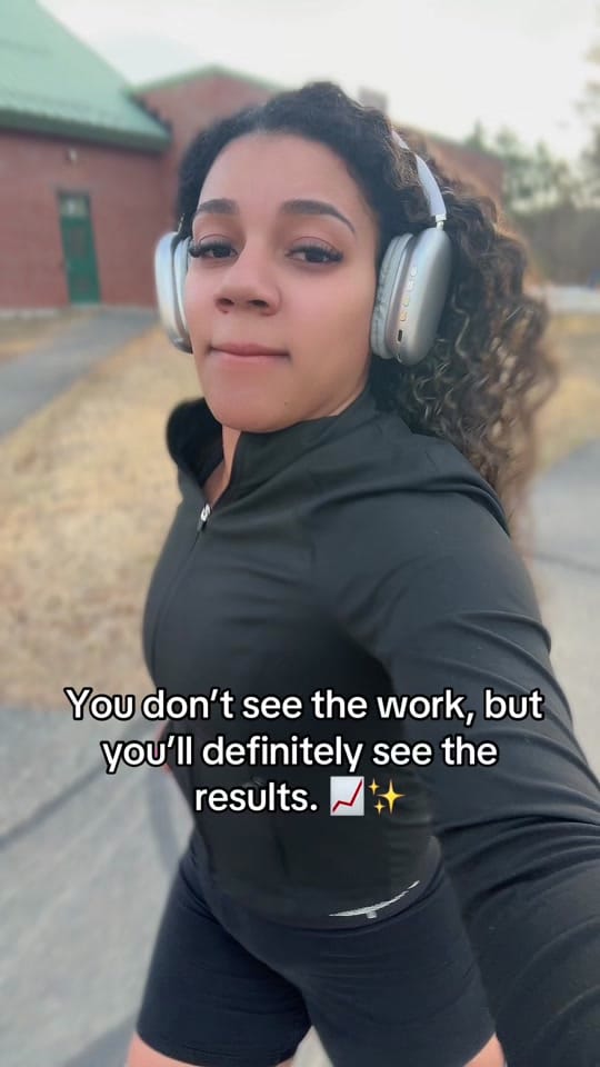 Post 5 by morenitabras on TikTok (video)