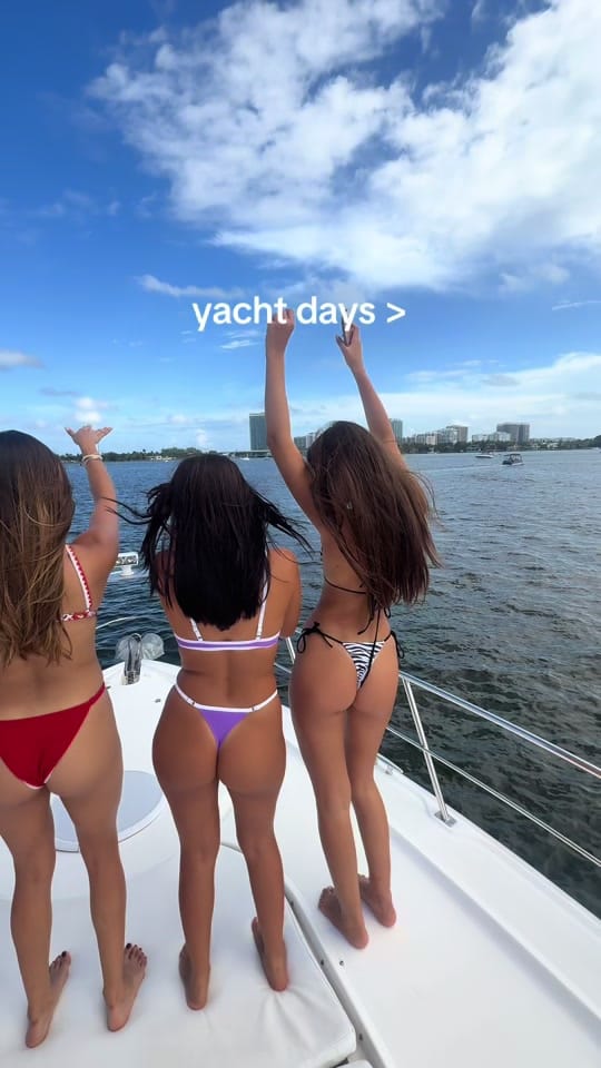Post 5 by nikkymiami |Travel | Nightlife on TikTok (video)