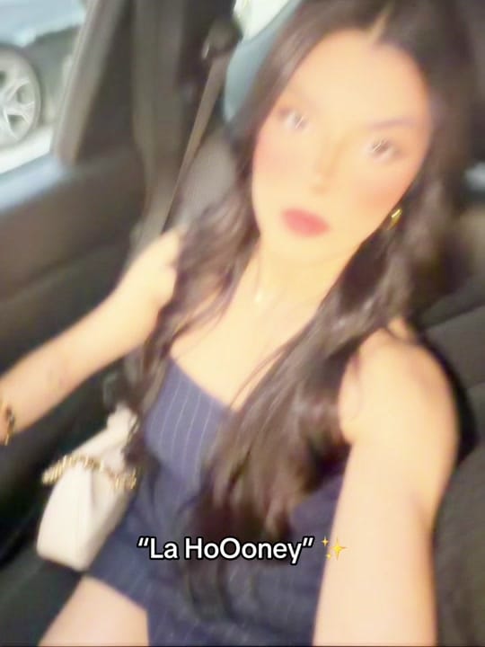 Post 2 by mariabattista21 on TikTok (video)