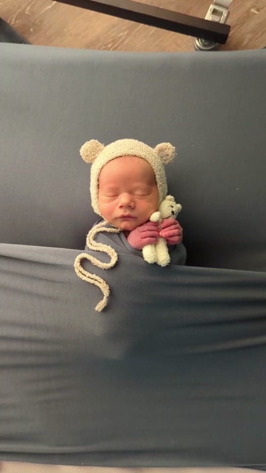 Post 3 by Emily Katherine T Photography on TikTok (video)