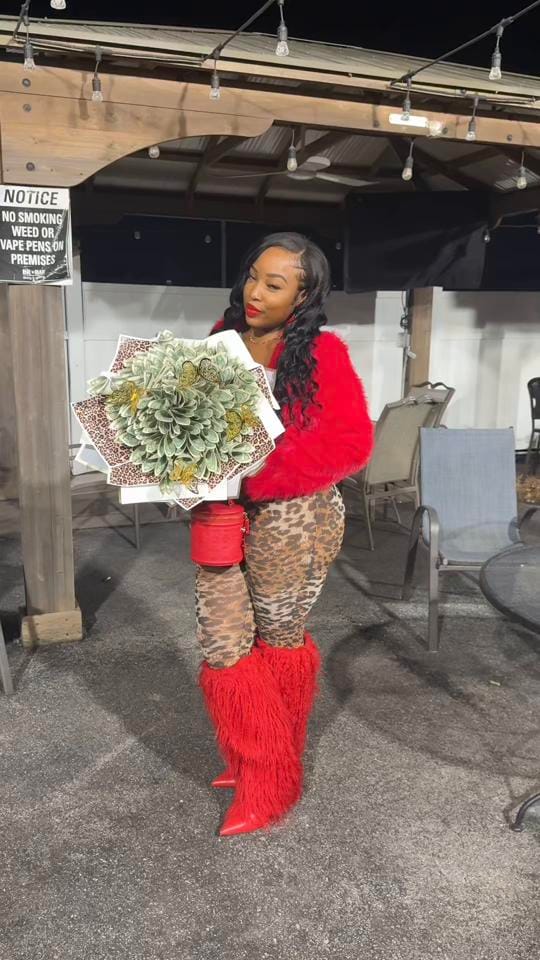 Post 8 by ✨💕Aree 💕✨ on TikTok (video)