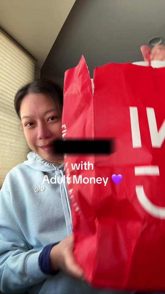 Post 1 by carmela on TikTok (video)