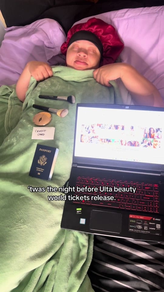 Post 9 by NAYA BARCELONA. on TikTok (video)