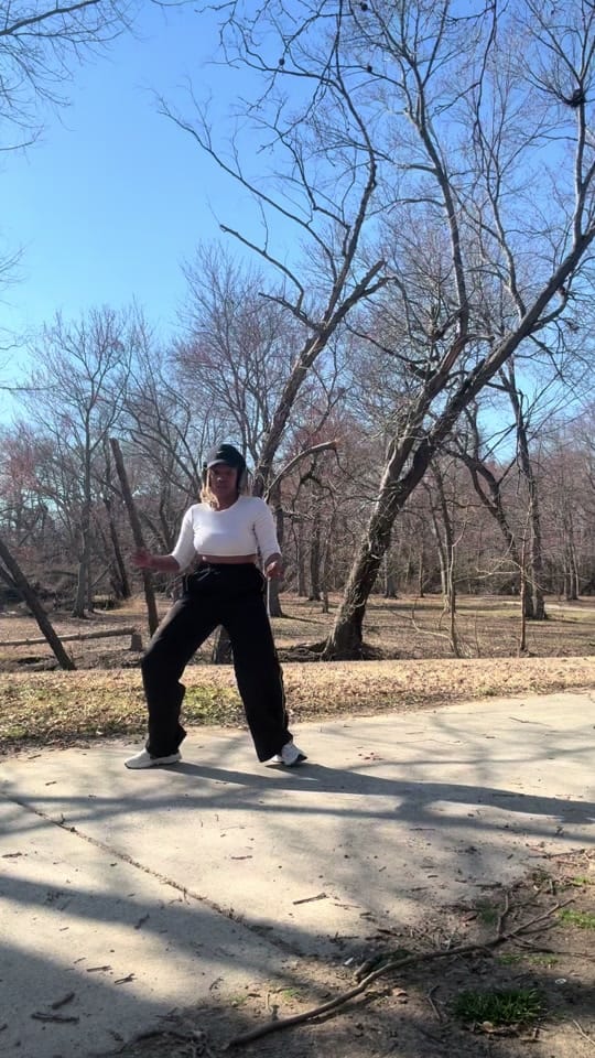 Post 3 by Lynn Jones 🤙🏽 on TikTok (video)