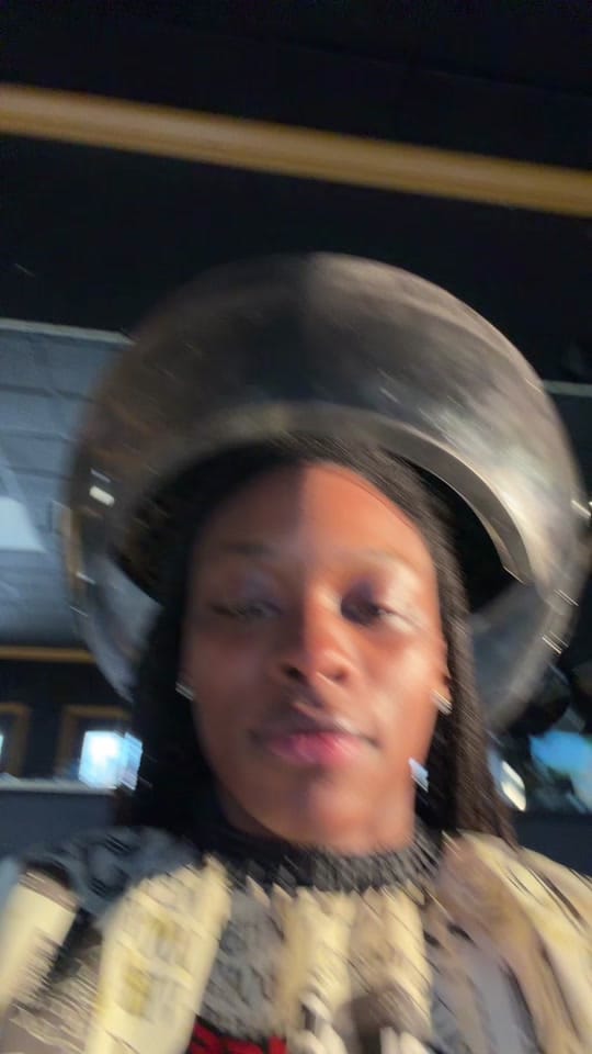Post 1 by Ari 🖤 on TikTok (video)