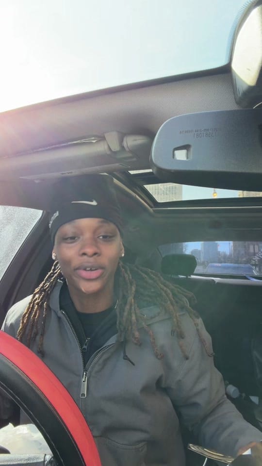 Post 6 by Ari 🖤 on TikTok (video)