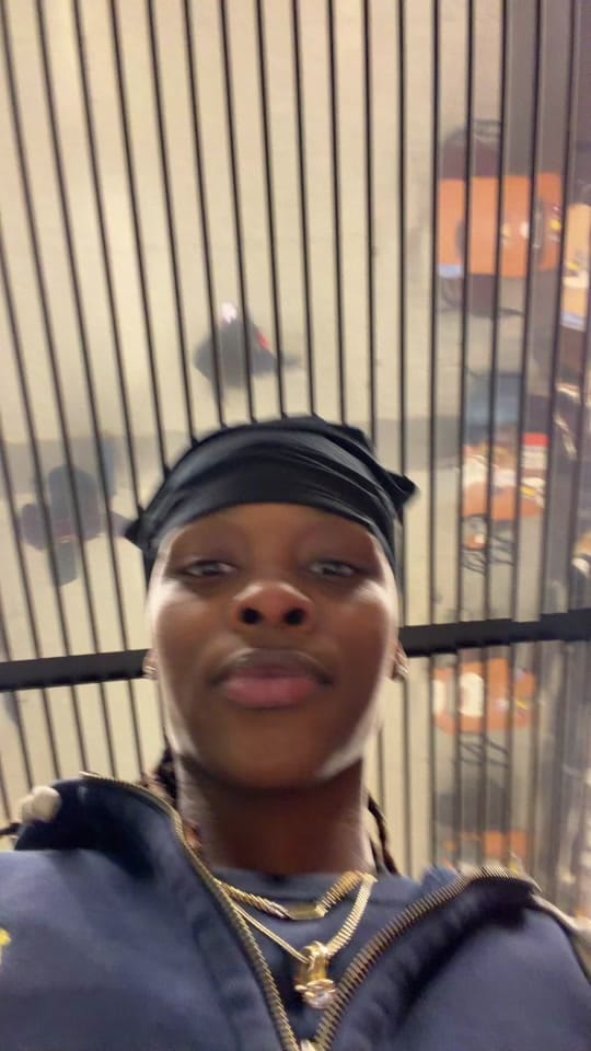 Post 7 by Ari 🖤 on TikTok (video)