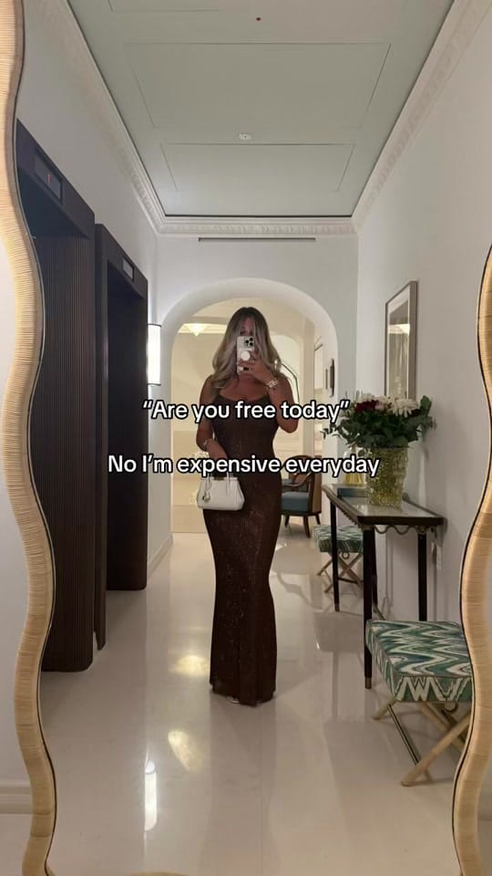 Post 7 by The Right Life by Emiliya on TikTok (video)