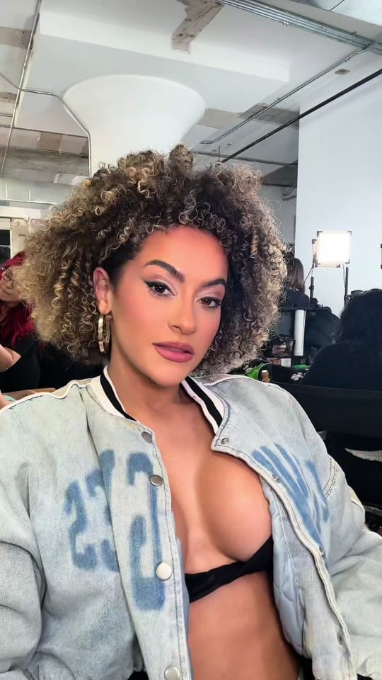 Post 6 by KIARA ZAYAS on TikTok (video)