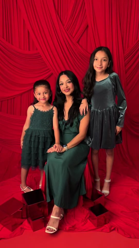 Post 4 by Mireya | TX Photographer on TikTok (video)