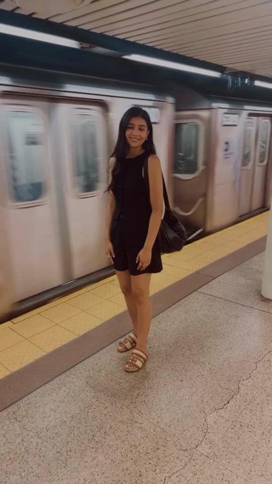 Post 6 by Mireya | TX Photographer on TikTok (video)