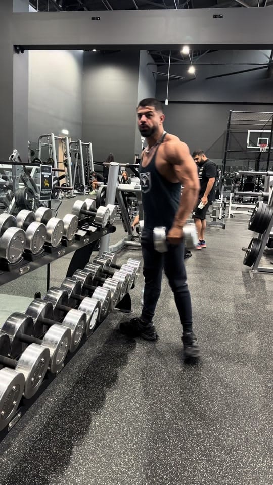 Post 4 by Roman on TikTok (video)