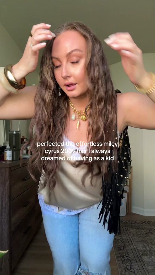 Post 5 by Mikayla Jade Rogers on TikTok (video)