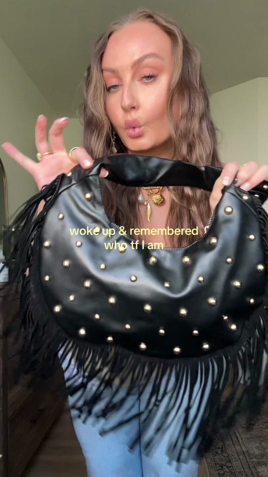 Post 6 by Mikayla Jade Rogers on TikTok (video)