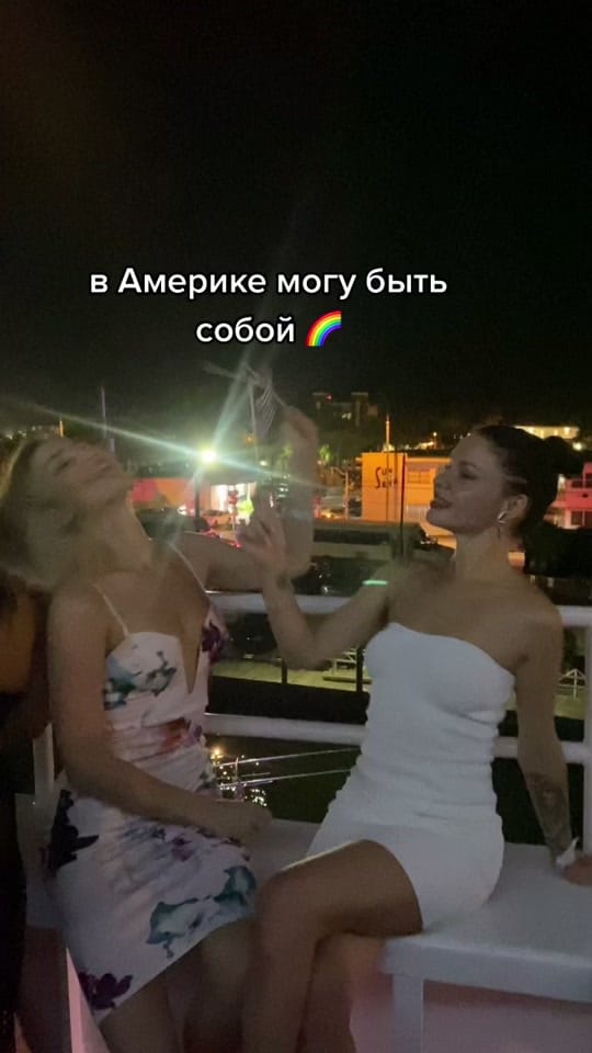 Post 9 by UNIVERSEL GIRL on TikTok (video)