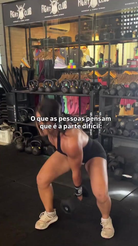 Post 6 by Elen Feitosa | CROSSFIT on TikTok (video)