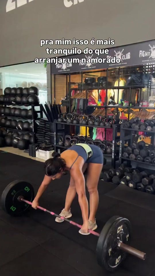 Post 2 by Elen Feitosa | CROSSFIT on TikTok (video)