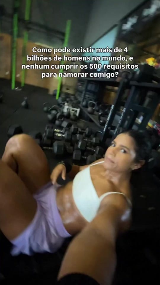 Post 1 by Elen Feitosa | CROSSFIT on TikTok (video)
