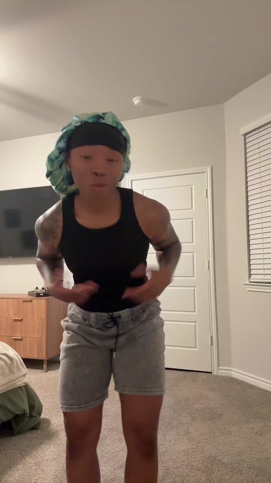 Post 10 by FitBrat on TikTok (video)